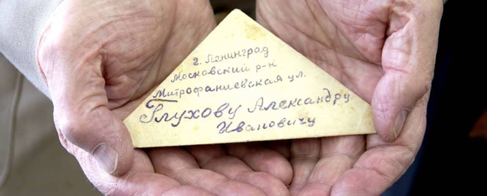 ЕСЛИ КАЖДОГО ПОГИБШЕГО В ВЕЛИКОЙ ОТЕЧЕСТВЕННОЙ ВОЙНЕ ПОЧТИТЬ МИНУТОЙ МОЛЧАНИЯ, МЫ МОЛЧАЛИ БЫ 76 ЛЕТ… Вечер памяти в Краевом театре драмы