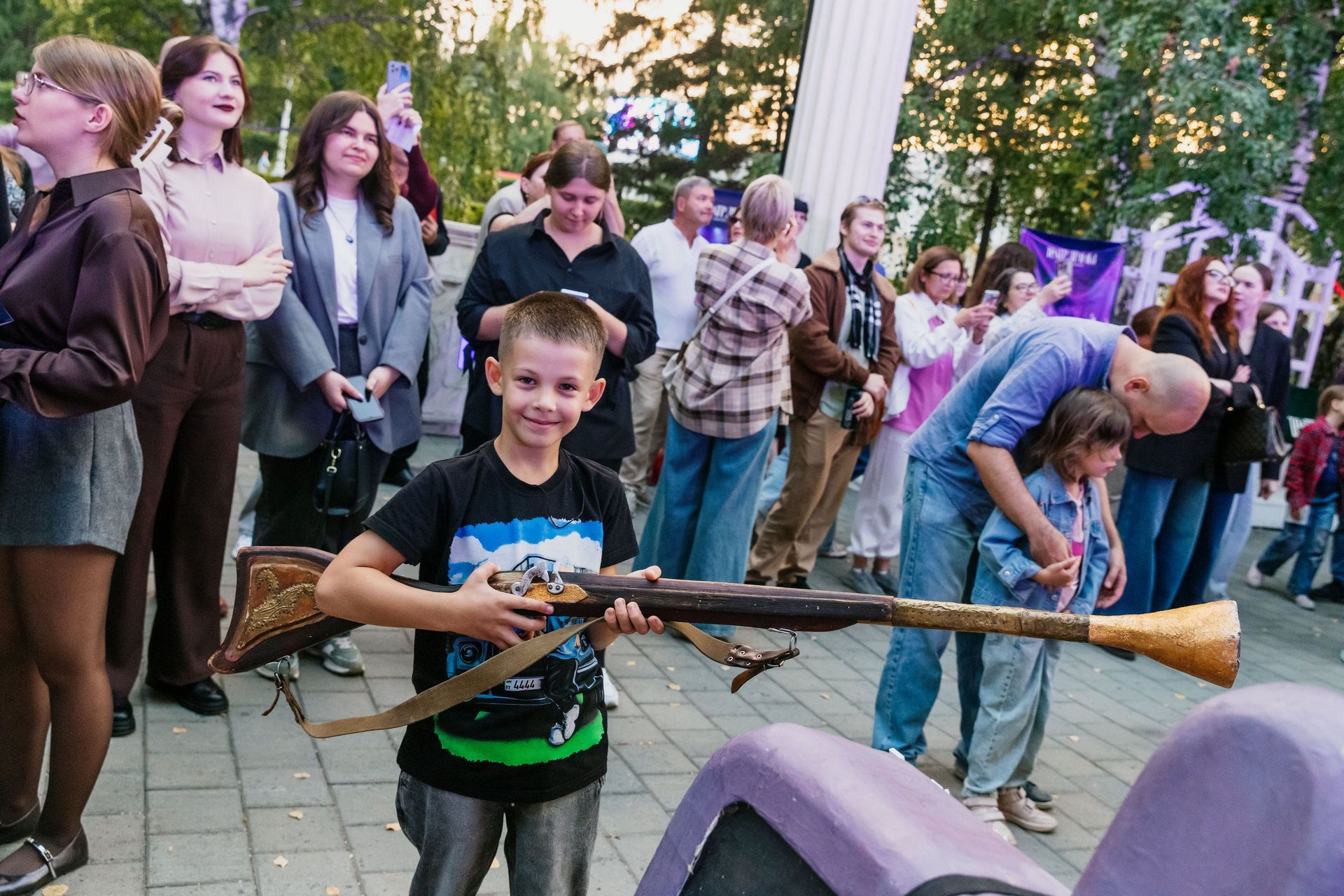 Театр выходит к зрителю: открытие 104-го сезона прошло под открытым небом