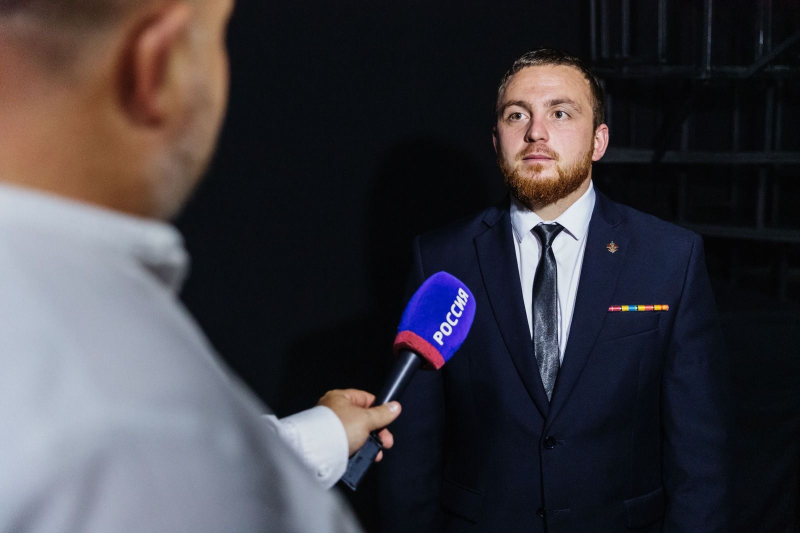 История страны голосами матерей бойцов СВО. Премьера спектакля «А в доме том солдата ждут» состоялась в театре драмы