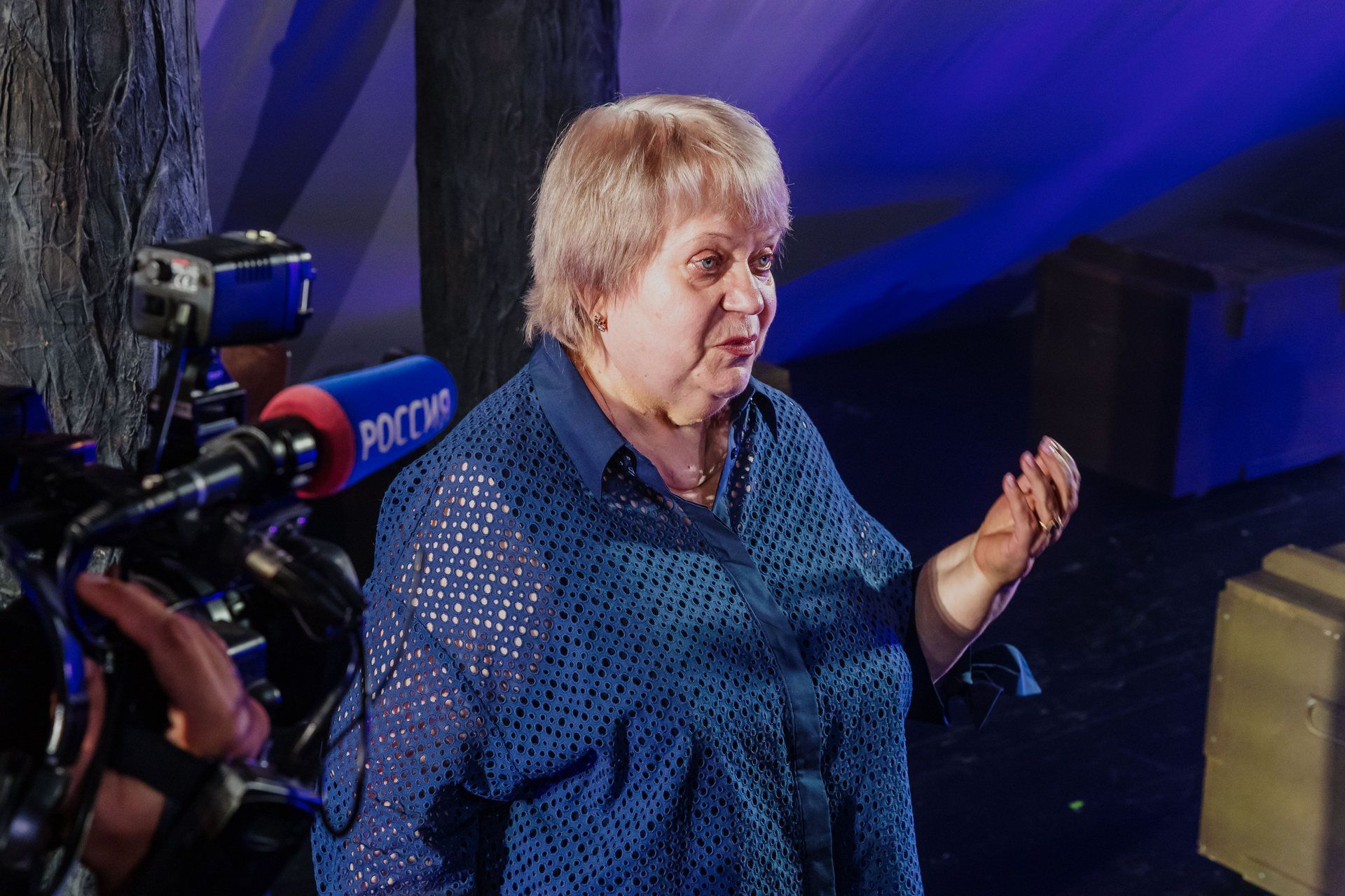 История страны голосами матерей бойцов СВО. Премьера спектакля «А в доме том солдата ждут» состоялась в театре драмы