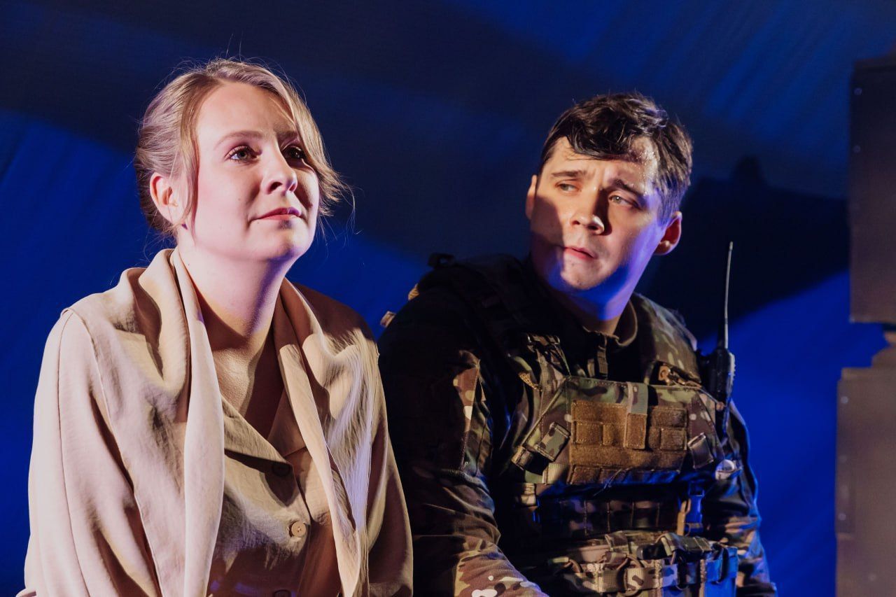 Миссия памяти: артисты театра драмы покажут историю Героя России на его родине 