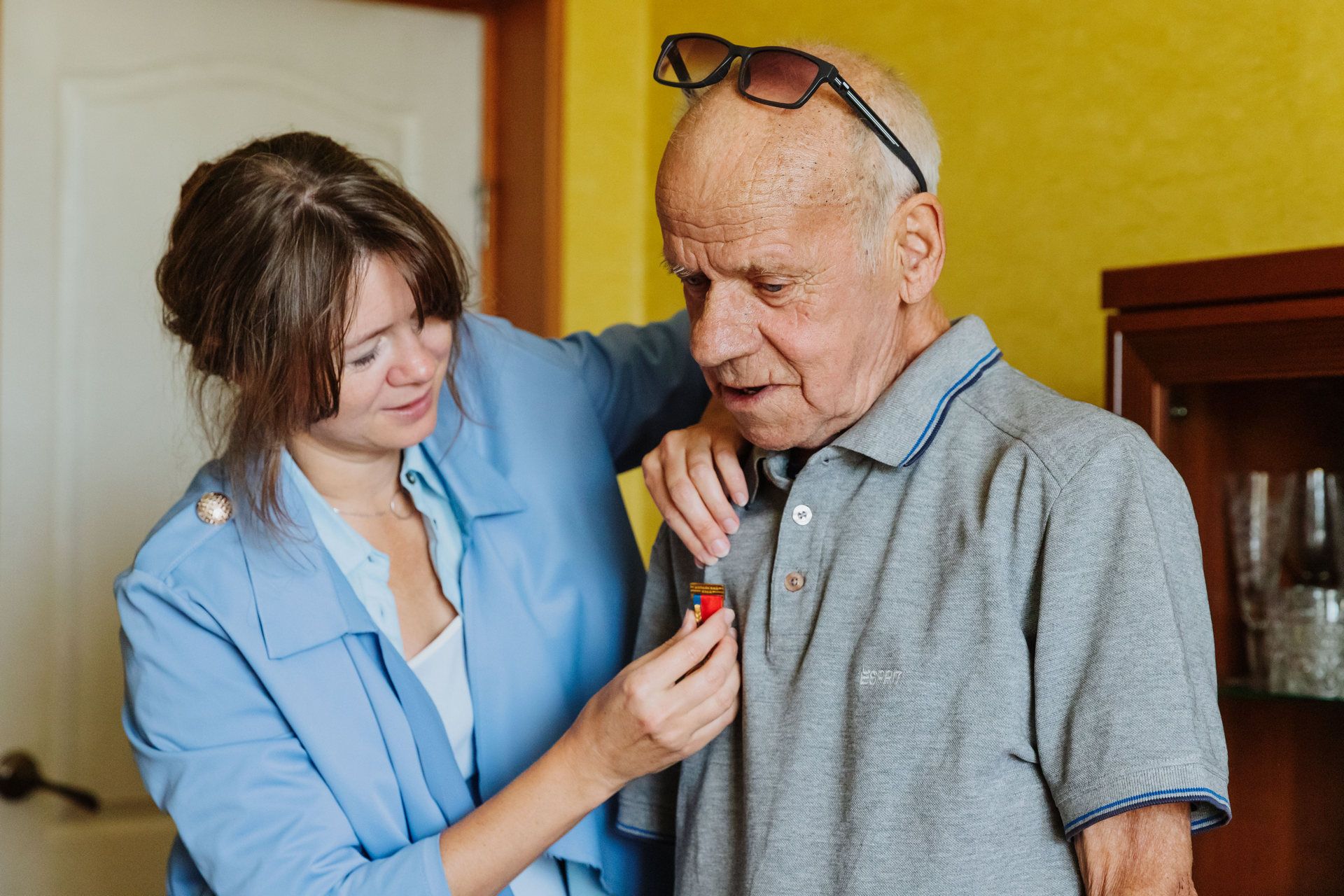 Полвека на алтайской сцене: ведущий мастер сцены Вадим Синицын удостоен медали «За заслуги в труде»