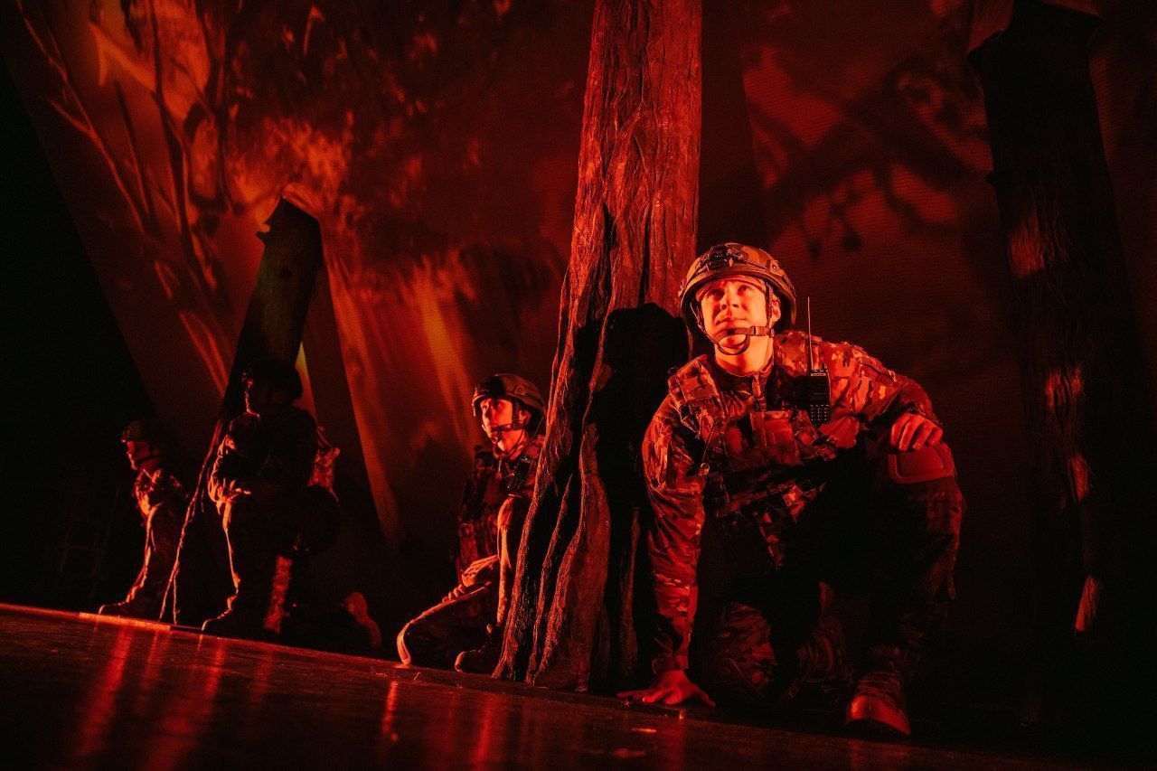 Миссия памяти: артисты театра драмы покажут историю Героя России на его родине 