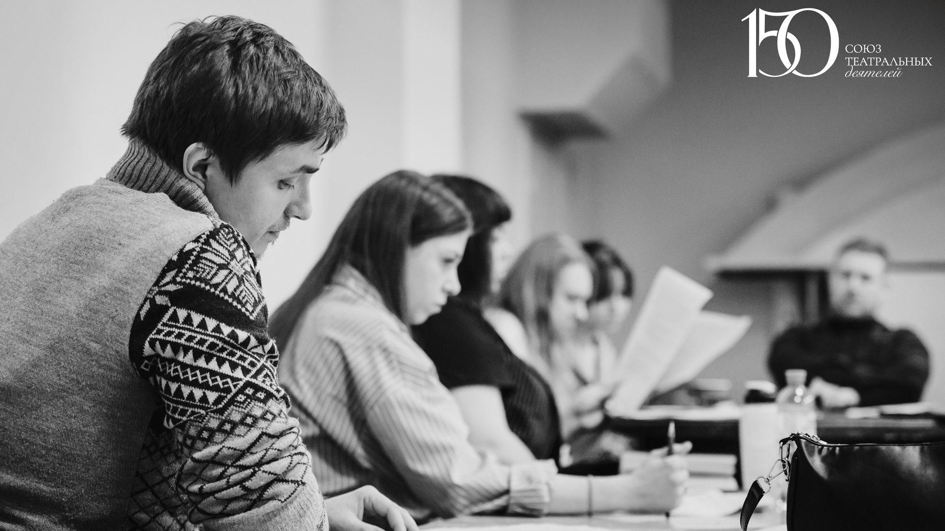 «Чайка» на сцене Алтайской драмы: ведущие артисты края объединились в честь юбилеев СТД