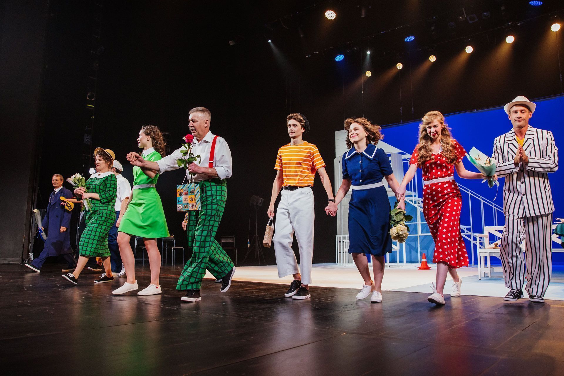 Сезон открыт: премьера лирической комедией «Чужой ребёнок» состоялась в театре драмы им. Шукшина 