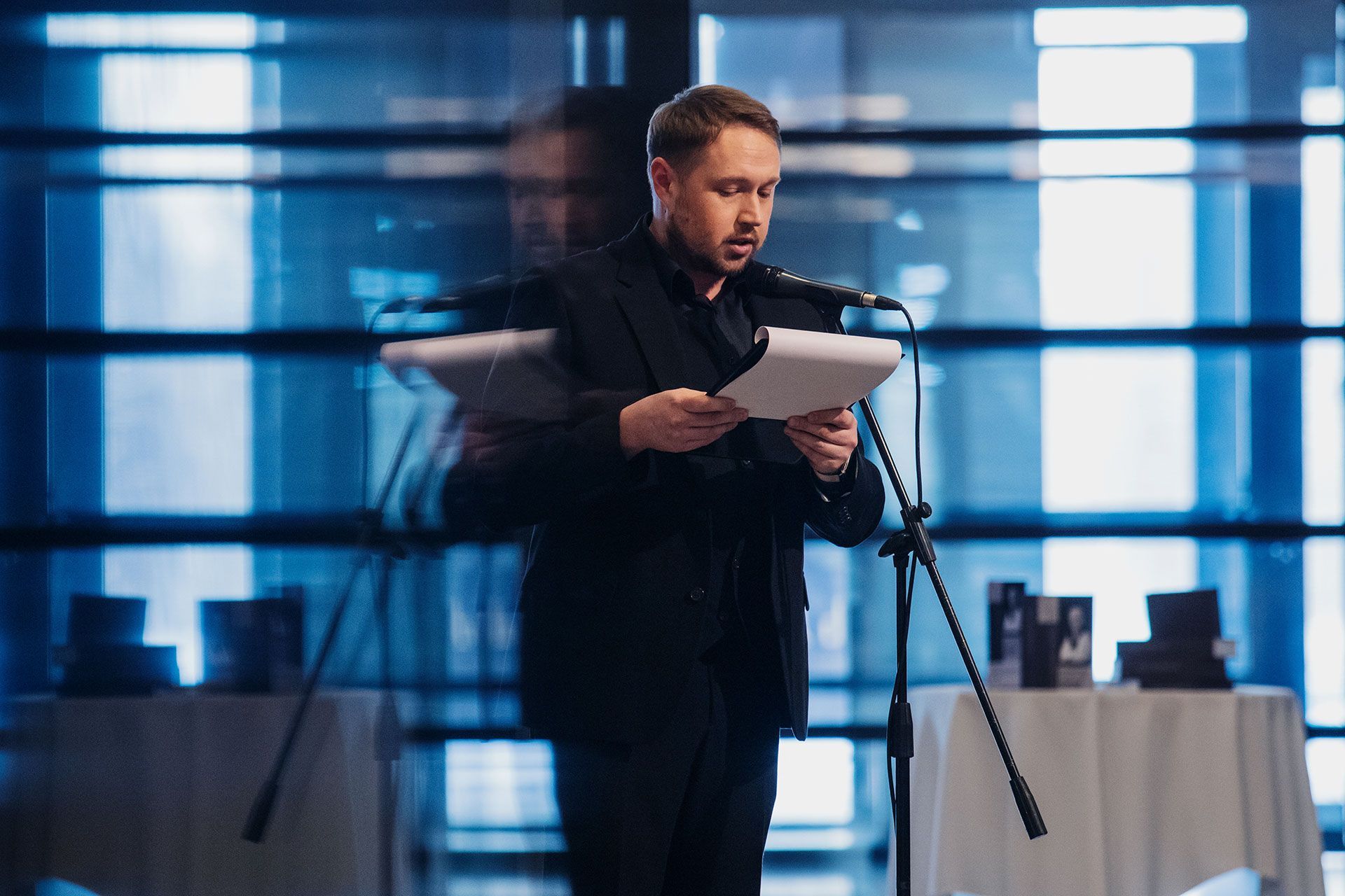 «И в этом моё счастье»: презентация книги о народном артисте России Георгии Обухове прошла в Алтайском краевом театре драмы 