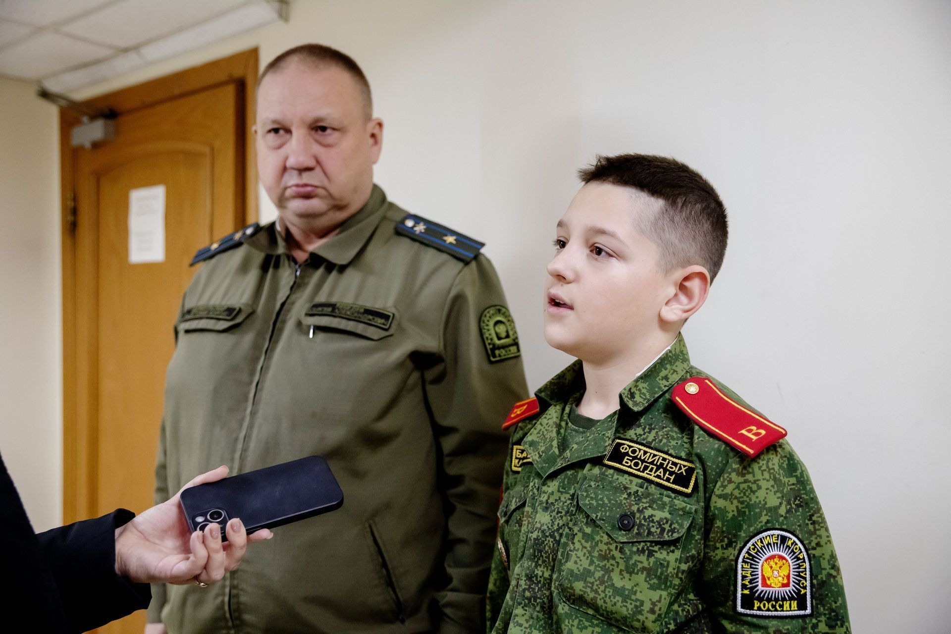 «А в доме том солдата ждут»: 16 показов самого честного спектакля о героях СВО — в городах и районах Алтайского края